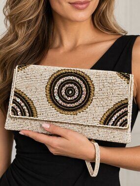 Little Joe Woman Gail Elliott Beaded Sequin Clutch Purse Evening Bag Wristlet